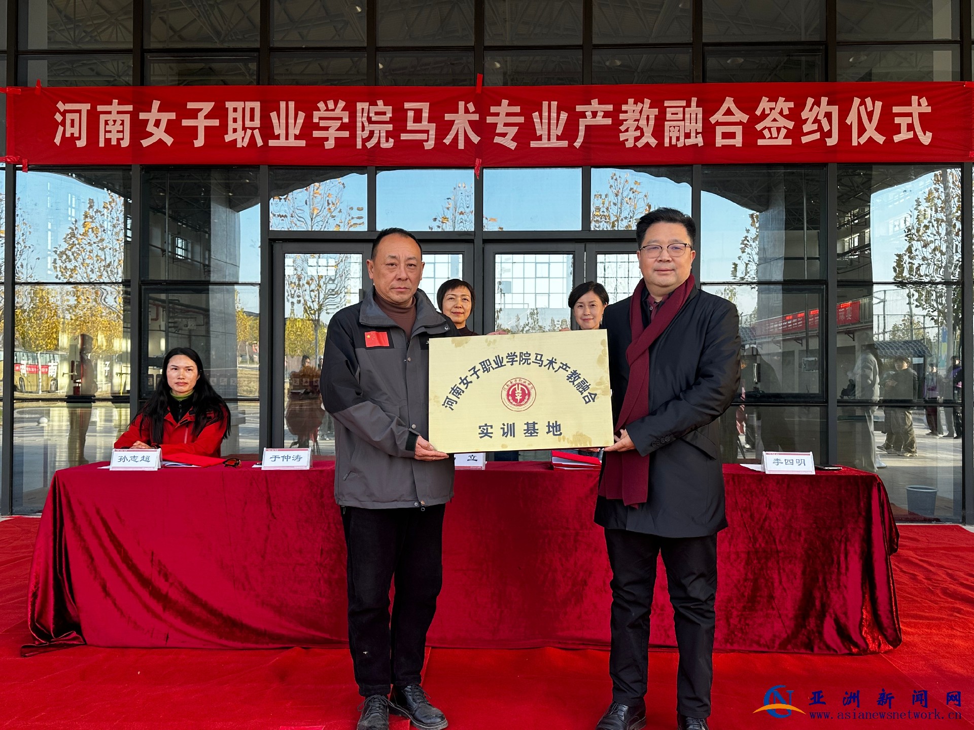 1764152454201808.jpg 1764152454201808.jpg